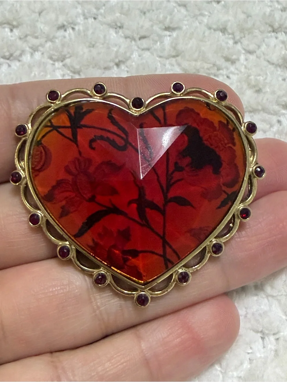 Liz Claiborne Vintage 90s Floral Brooch Red Heart Gold Tone Brooch Pin